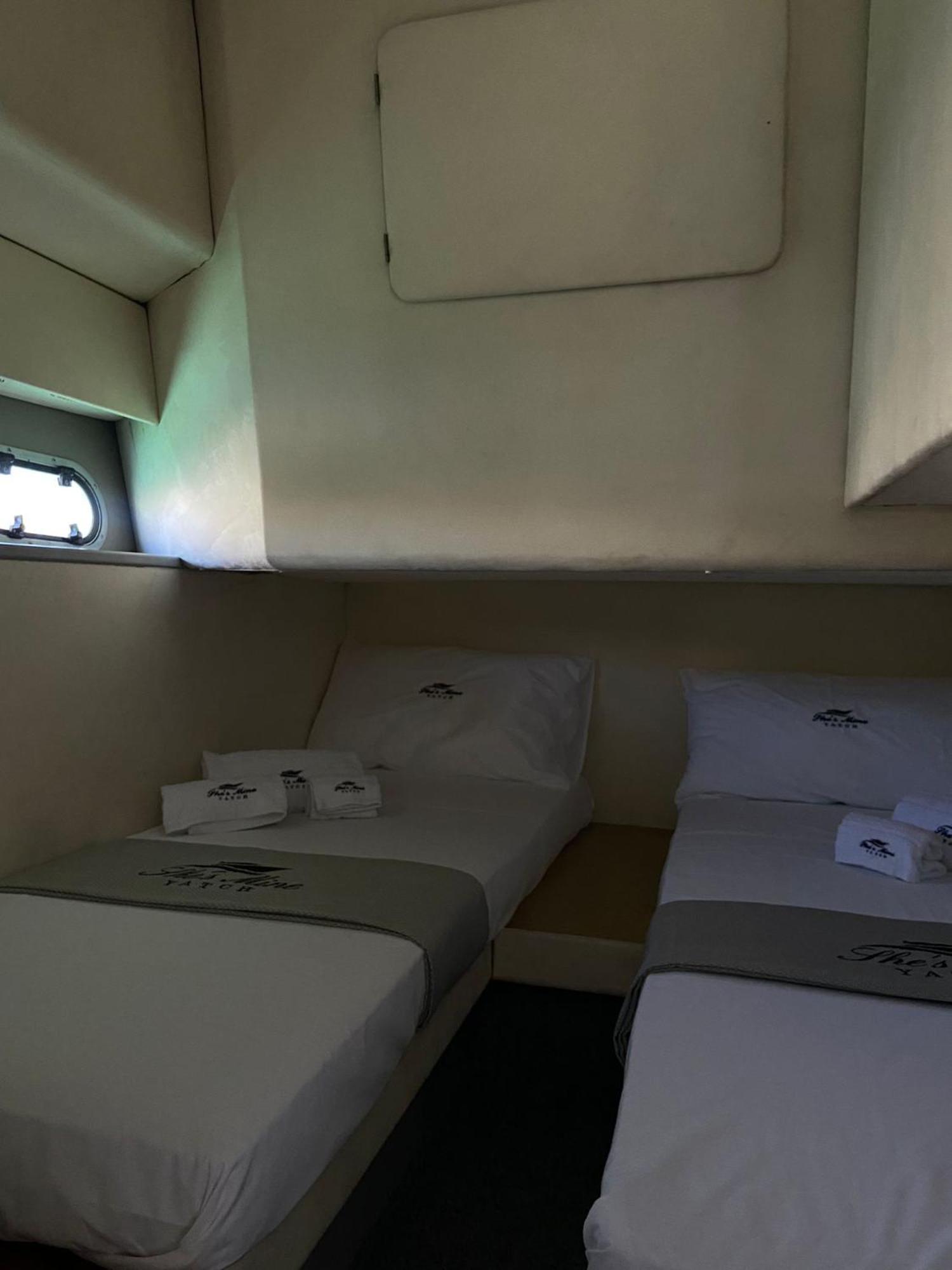 She'S Mine Yacht Hotel Catania-Fontanarossai nemzetközi repülőtér Kültér fotó
