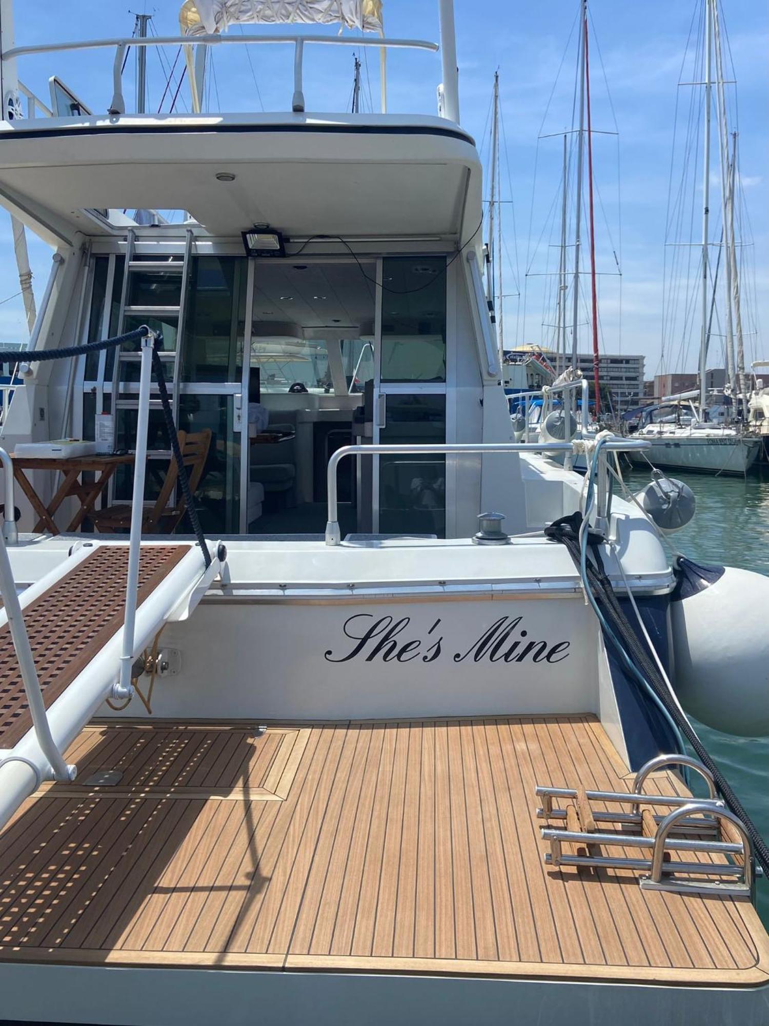 She'S Mine Yacht Hotel Catania-Fontanarossai nemzetközi repülőtér Kültér fotó